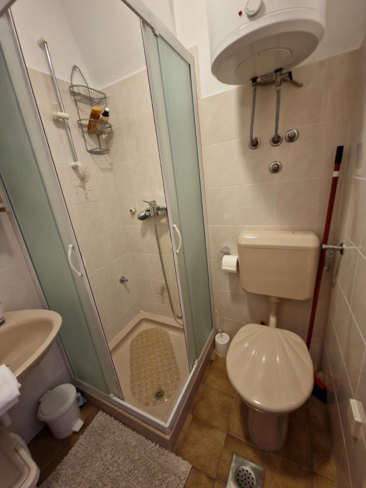 Studio Apartment Riva Sumartin Zewnętrze zdjęcie