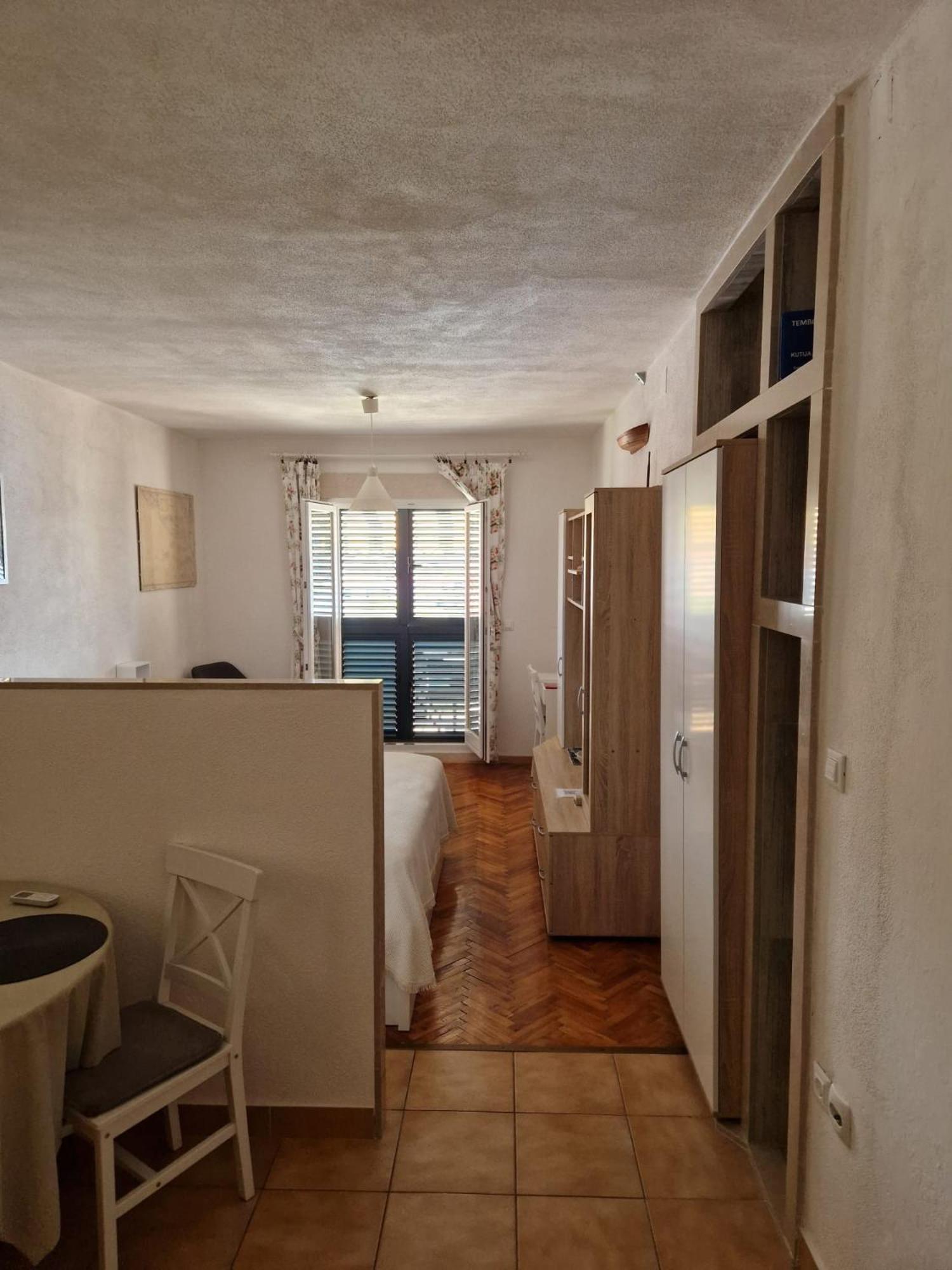 Studio Apartment Riva Sumartin Zewnętrze zdjęcie