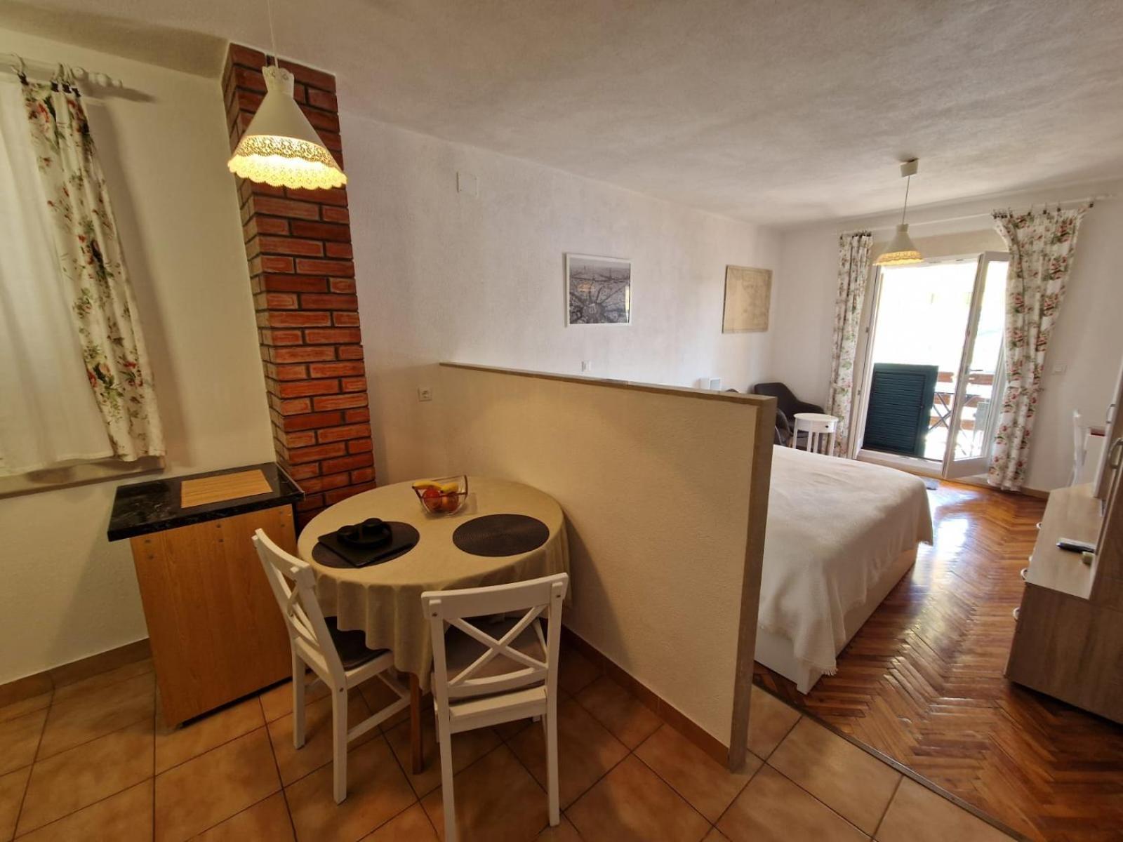 Studio Apartment Riva Sumartin Zewnętrze zdjęcie